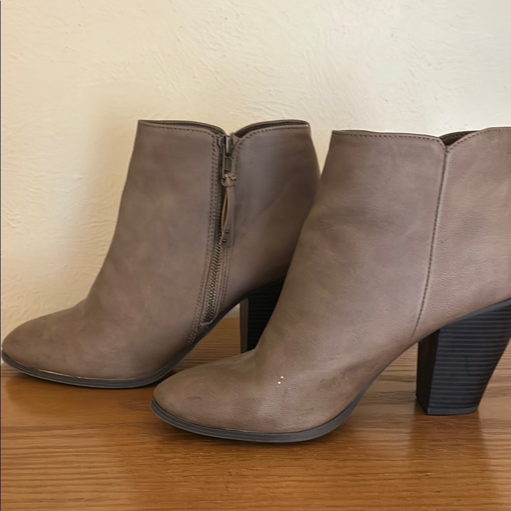 Women's Charlotte Russe Taupe Ankle Boots